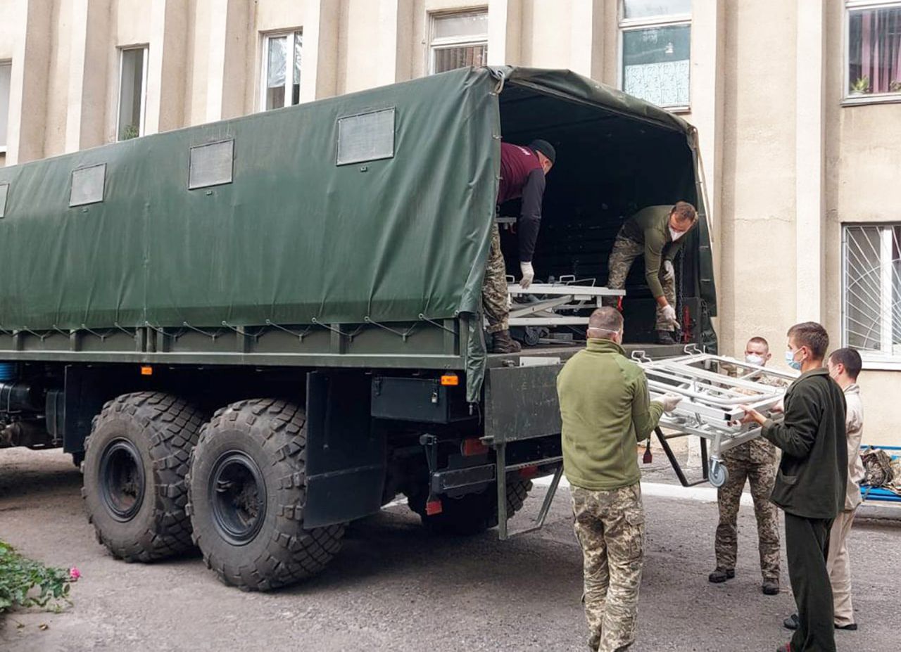 Клінічний центр Північного регіону отримав медичне майно з Франції